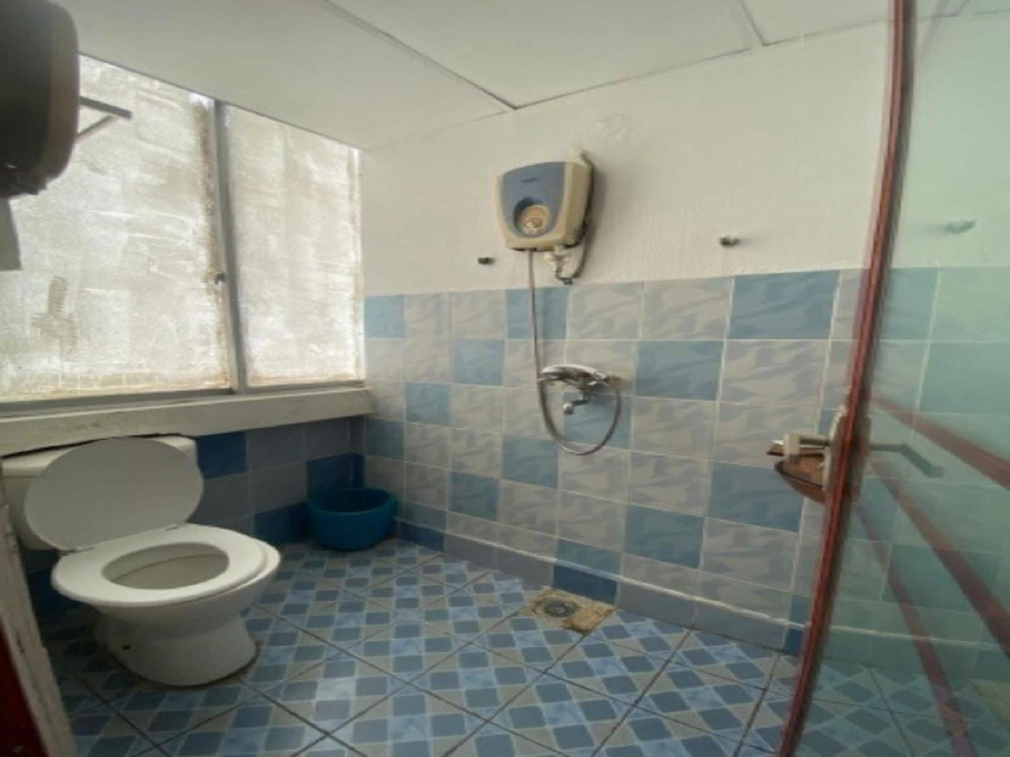 Oyo 90979 Sianglory Inn Kota Kinabalu Zewnętrze zdjęcie