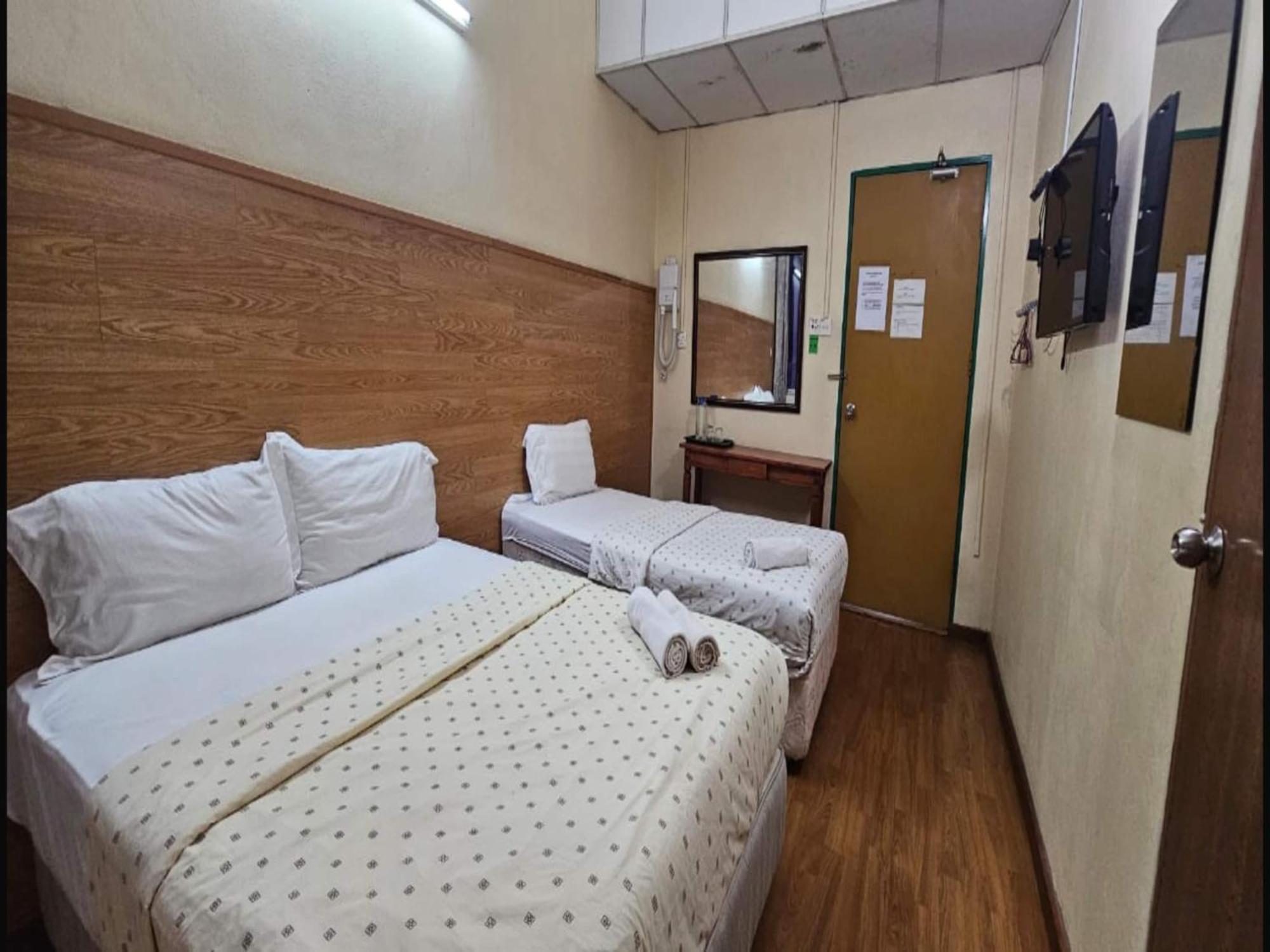 Oyo 90979 Sianglory Inn Kota Kinabalu Zewnętrze zdjęcie