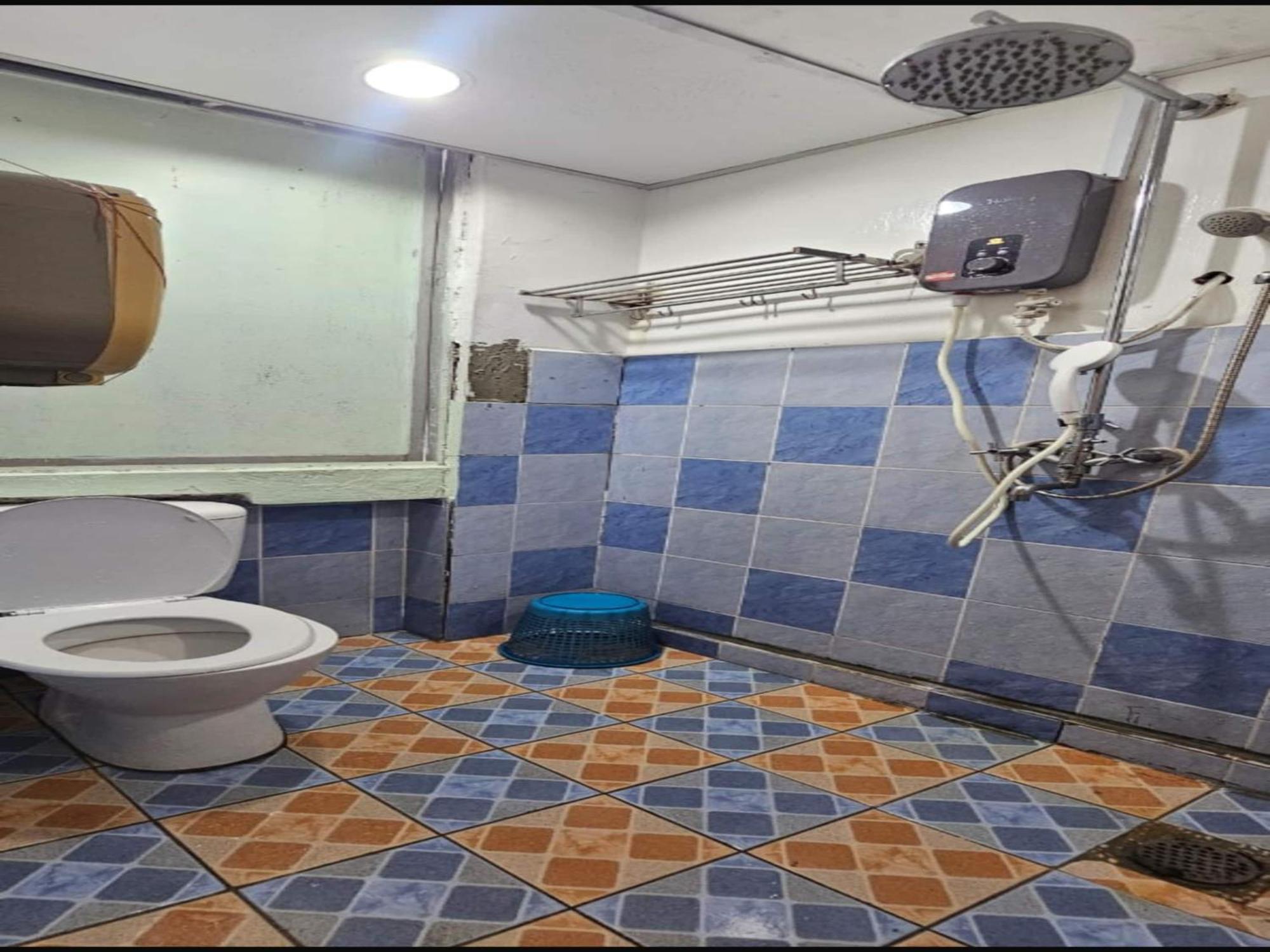 Oyo 90979 Sianglory Inn Kota Kinabalu Zewnętrze zdjęcie