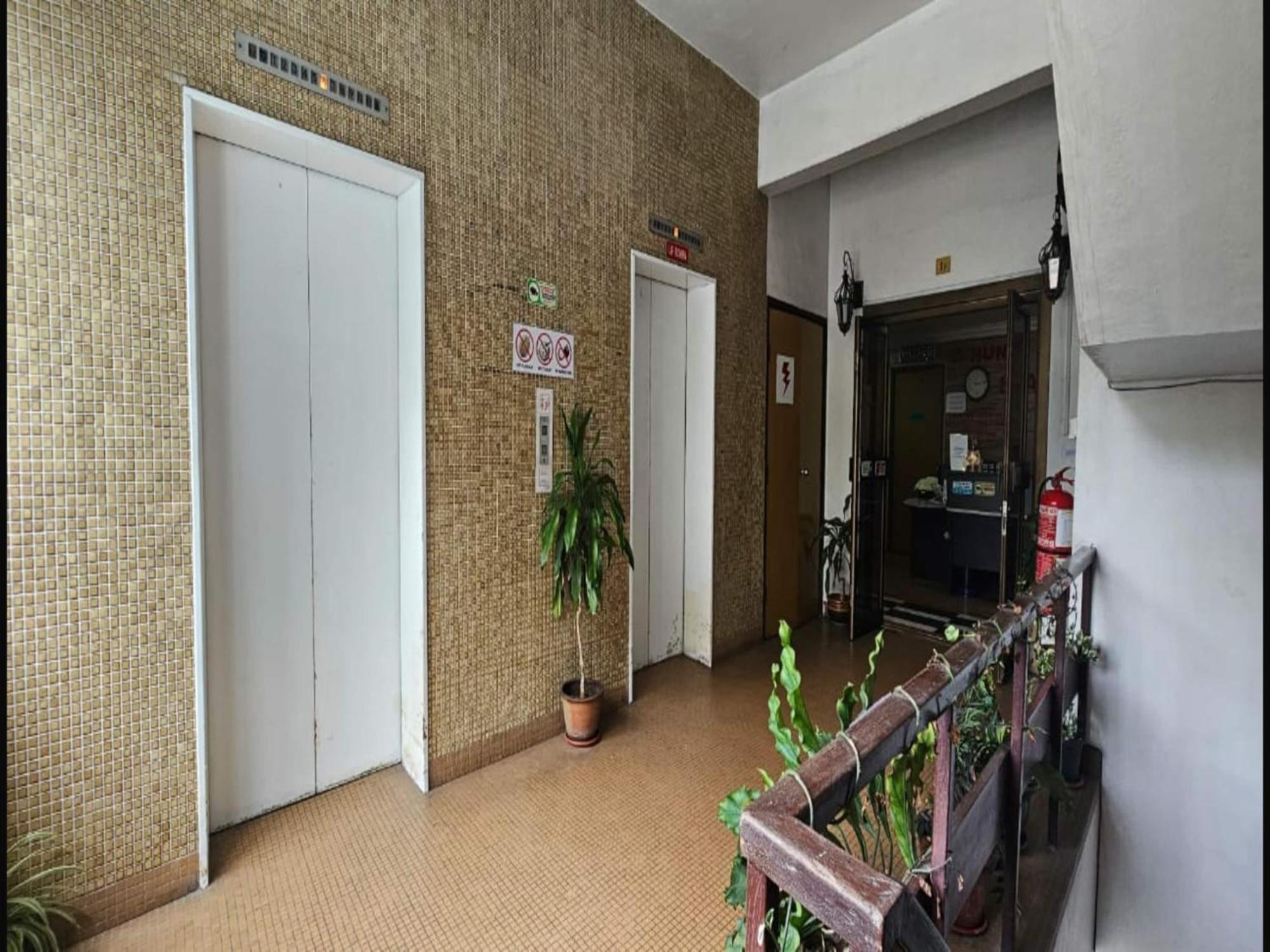 Oyo 90979 Sianglory Inn Kota Kinabalu Zewnętrze zdjęcie